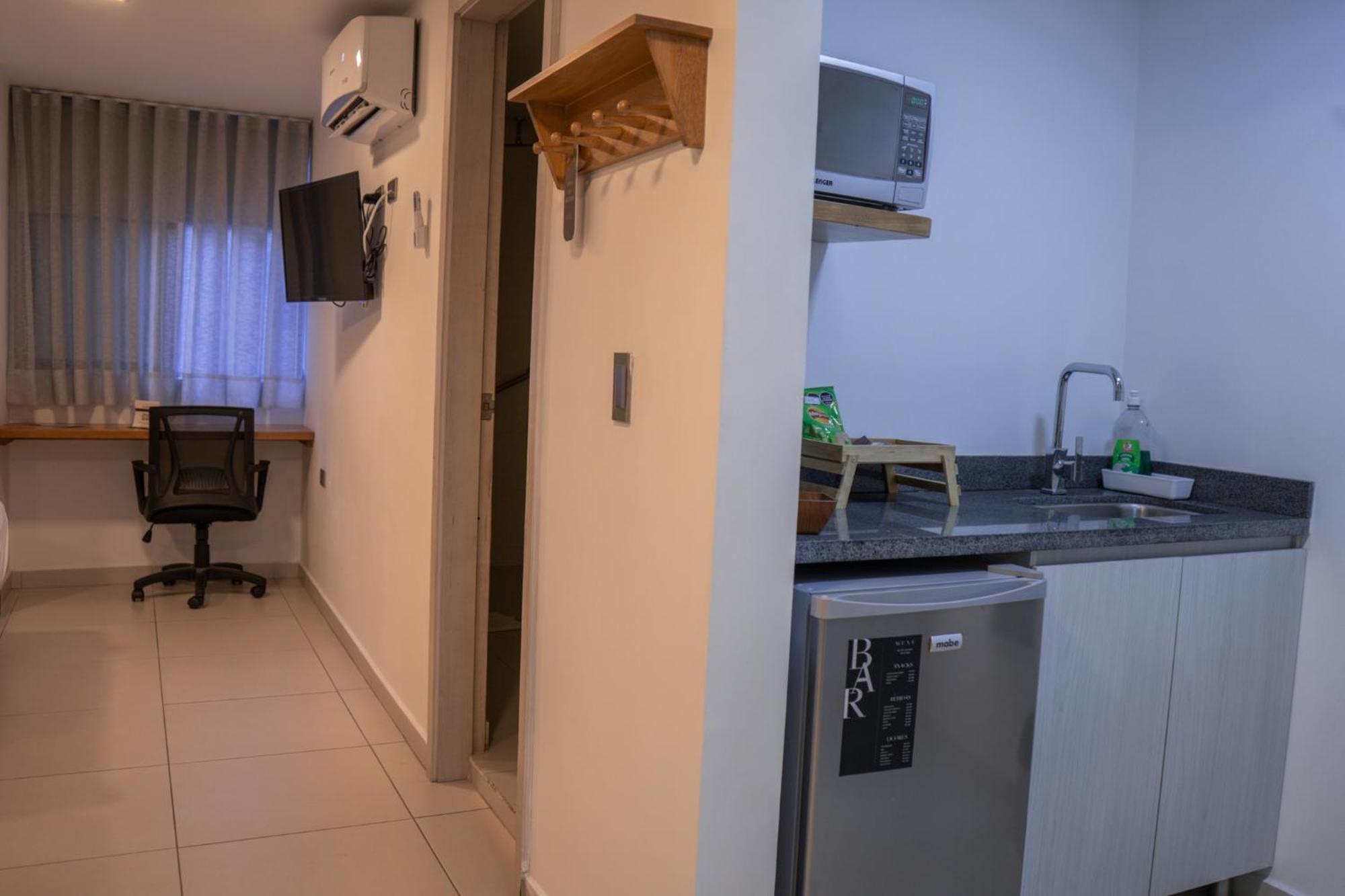 Hotel Bambu Milla De Oro Медельин Экстерьер фото