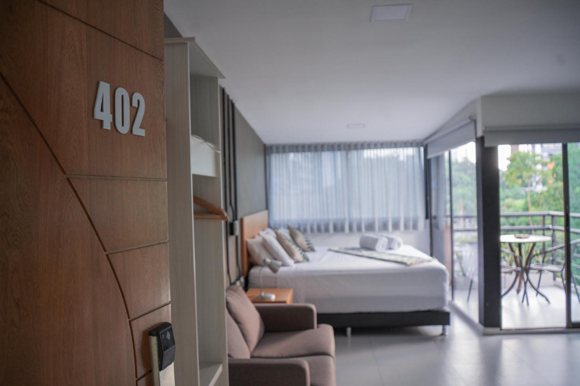 Hotel Bambu Milla De Oro Медельин Экстерьер фото