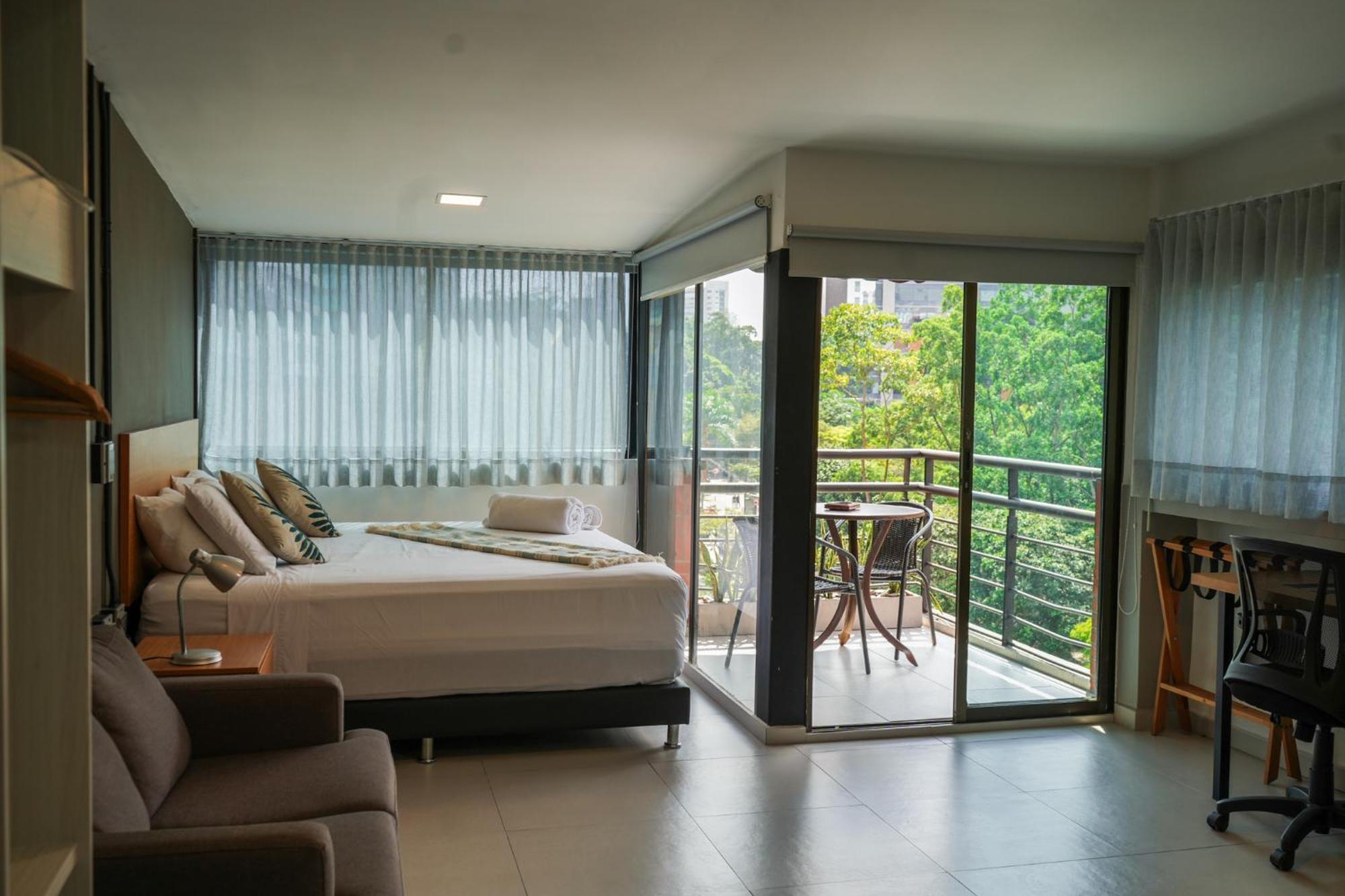 Hotel Bambu Milla De Oro Медельин Экстерьер фото