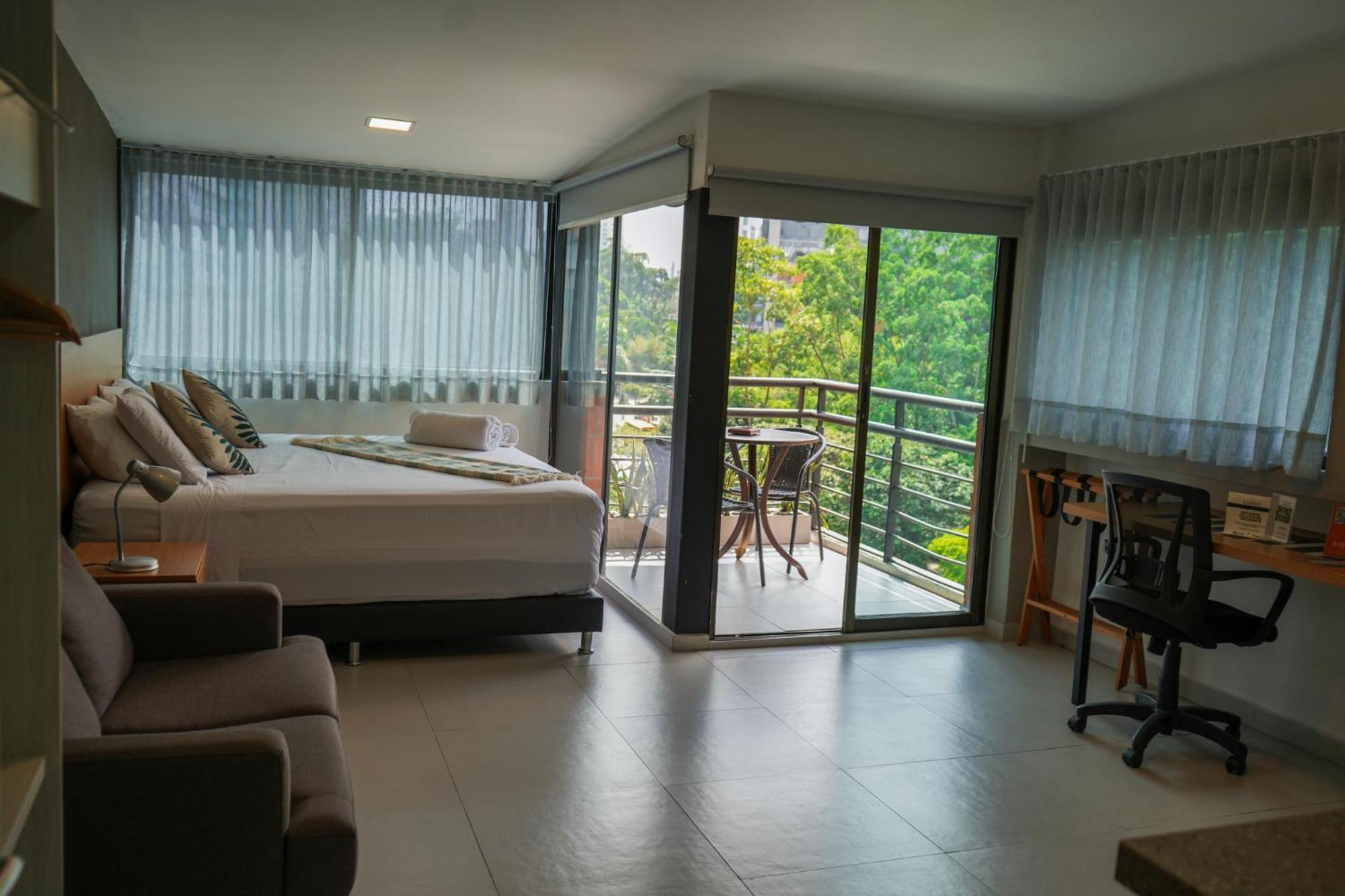 Hotel Bambu Milla De Oro Медельин Экстерьер фото