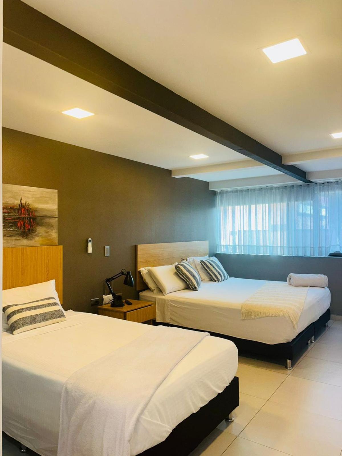 Hotel Bambu Milla De Oro Медельин Экстерьер фото